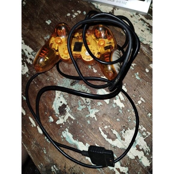 Mad Catz Playstation 2 Orange controller - Picture 5 of 5